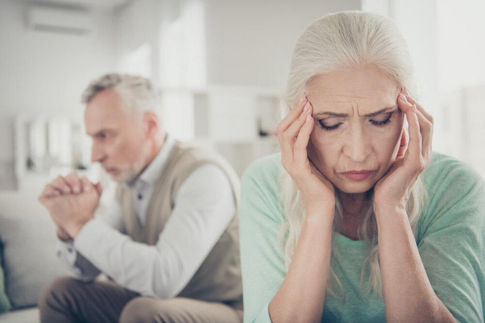 Old couple going through a divorce